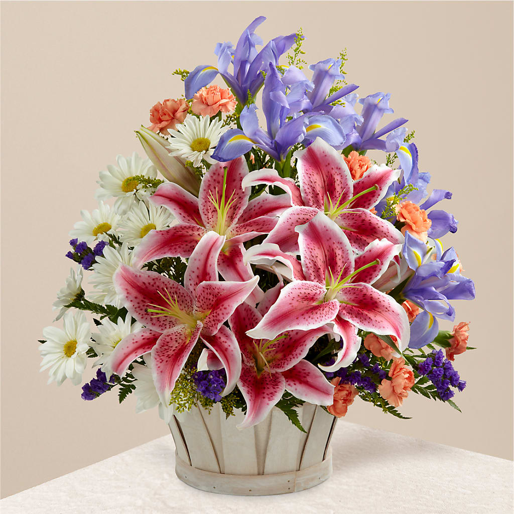 The Wondrous Nature Bouquet – ROBIN'S CORNER FLOWER SHOP, Taunton MA