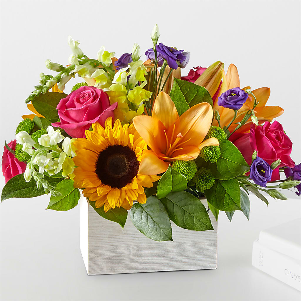 Best Day Box Bouquet – ROBIN'S CORNER FLOWER SHOP, Taunton MA