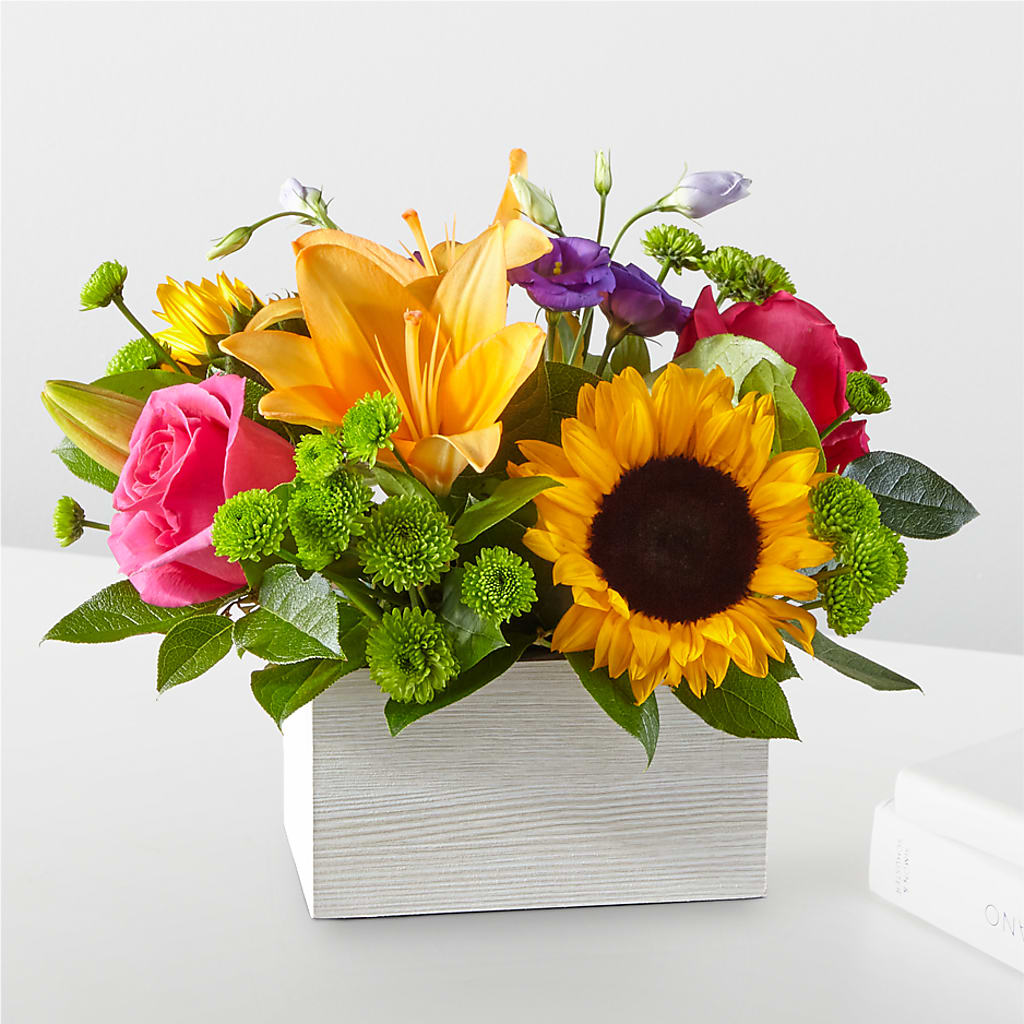 Best Day Box Bouquet – ROBIN'S CORNER FLOWER SHOP, Taunton MA
