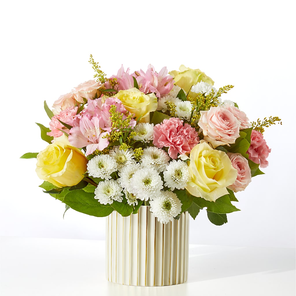Watercolors Bouquet – ROBIN'S CORNER FLOWER SHOP, Taunton MA