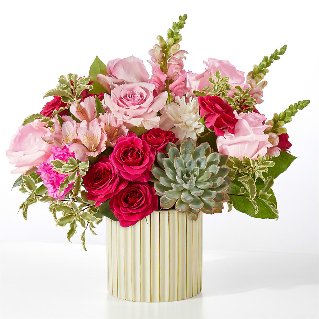 Magenta Musings Bouquet – ROBIN'S CORNER FLOWER SHOP, Taunton MA