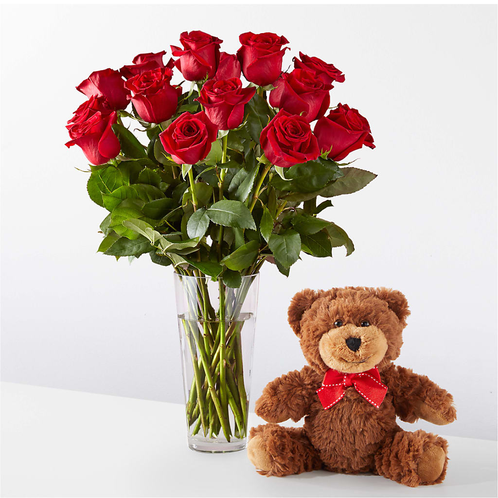 Romantic Long Stem Red Rose Bouquet Bundles – ROBIN'S CORNER FLOWER SHOP, Taunton MA