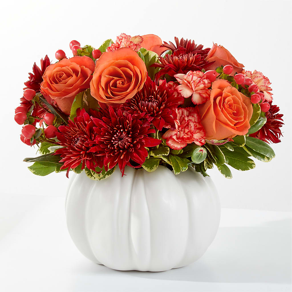 Autumn Air Pumpkin Bouquet – ROBIN'S CORNER FLOWER SHOP, Taunton MA