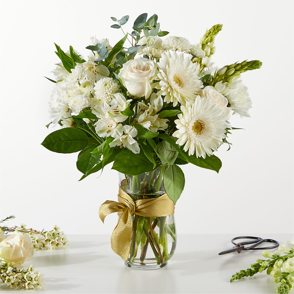 New Beginnings – A Florist Original – ROBIN'S CORNER FLOWER SHOP, Taunton MA