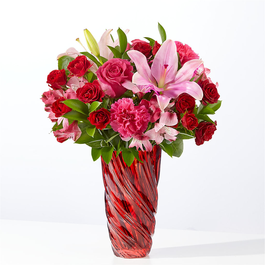 In Love Bouquet with Luxe Swirl Vase – ROBIN'S CORNER FLOWER SHOP, Taunton MA