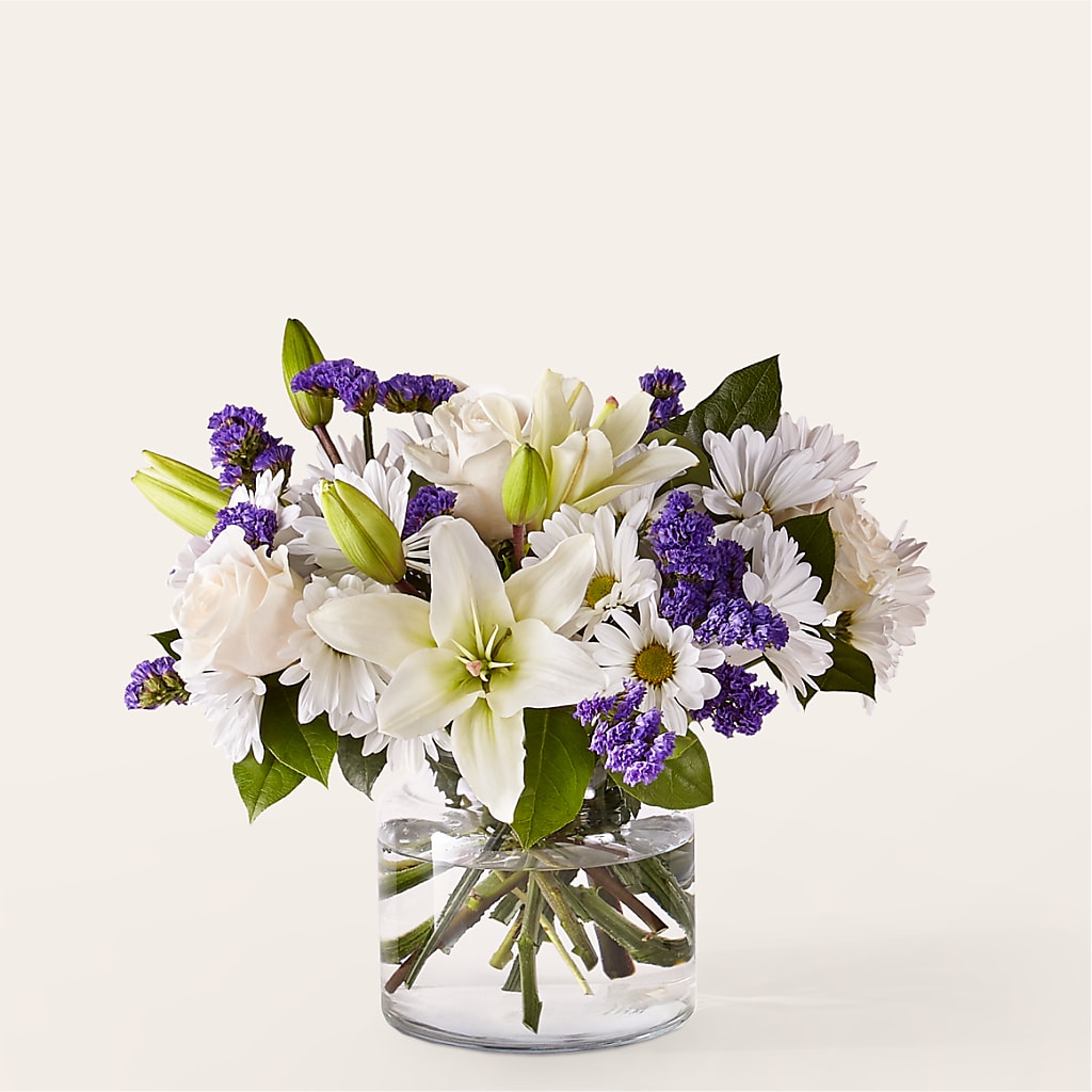 Beyond Blue Bouquet – ROBIN'S CORNER FLOWER SHOP, Taunton MA