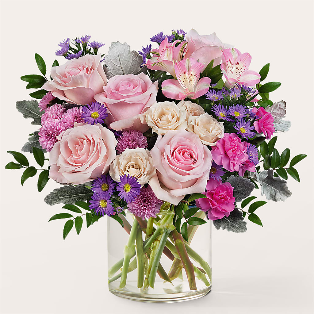 Light as a Feather Bouquet – ROBIN'S CORNER FLOWER SHOP, Taunton MA