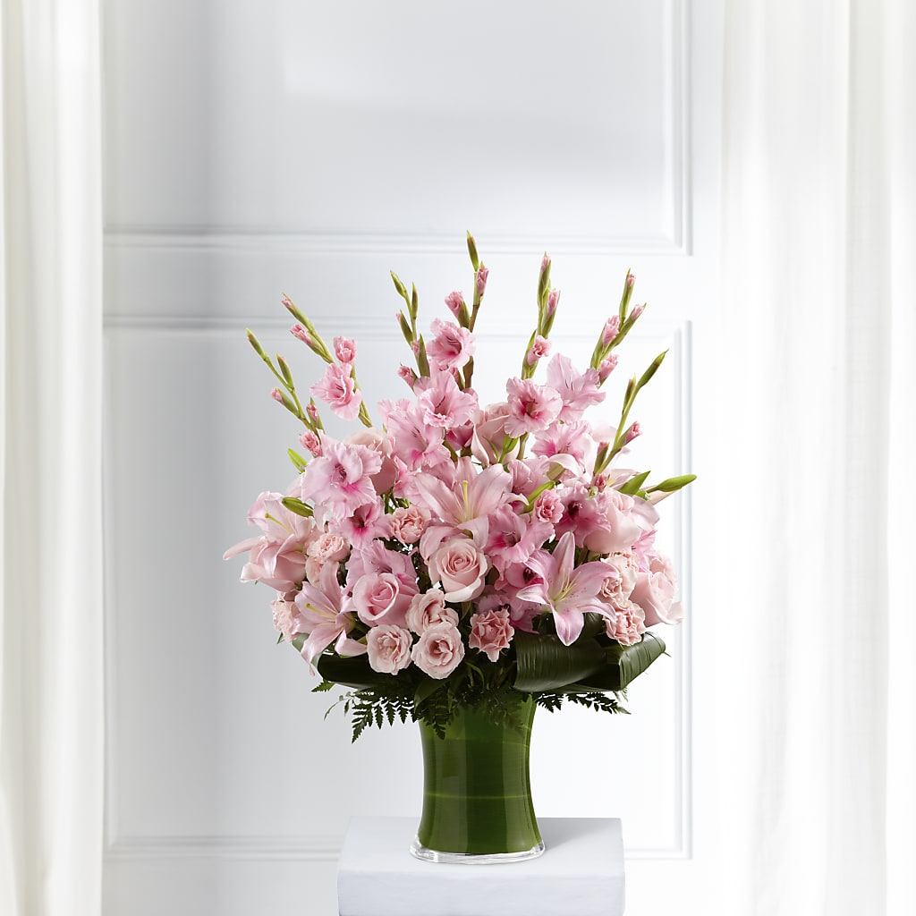 Lovely Tribute Bouquet – ROBIN'S CORNER FLOWER SHOP, Taunton MA
