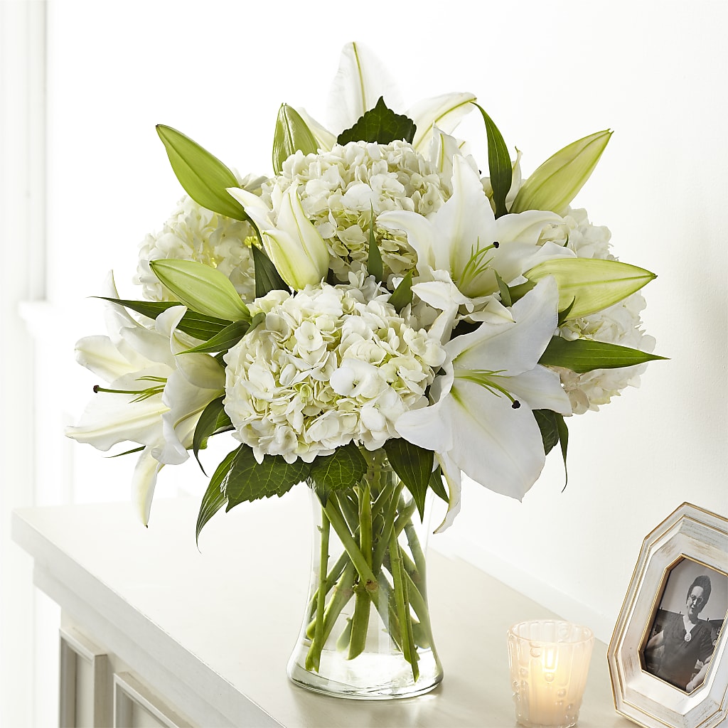 Compassionate Lily Bouquet – ROBIN'S CORNER FLOWER SHOP, Taunton MA