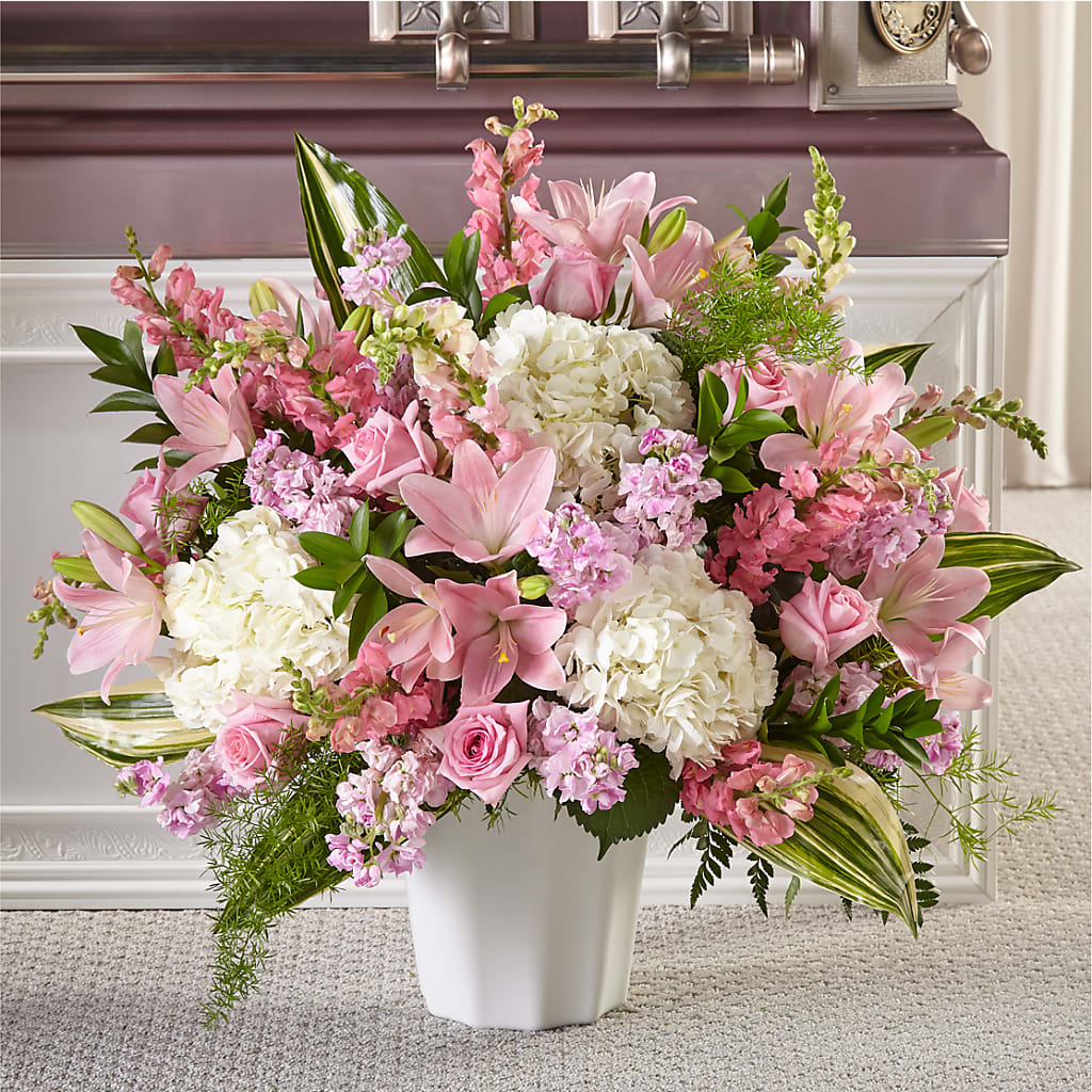 Simply Serene Floor Basket – ROBIN'S CORNER FLOWER SHOP, Taunton MA
