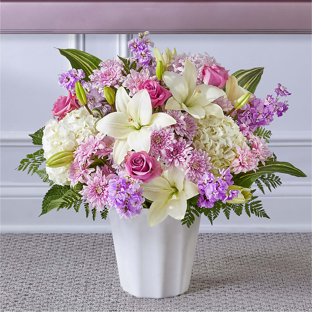 Heaven Sent Floor Basket – ROBIN'S CORNER FLOWER SHOP, Taunton MA