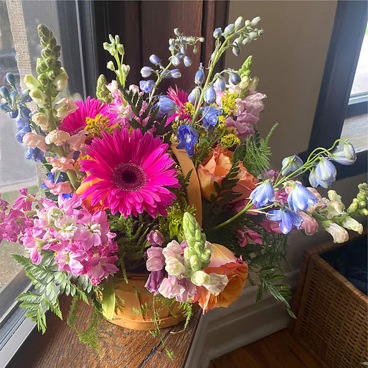 Garden of Life Basket – ROBIN'S CORNER FLOWER SHOP, Taunton MA