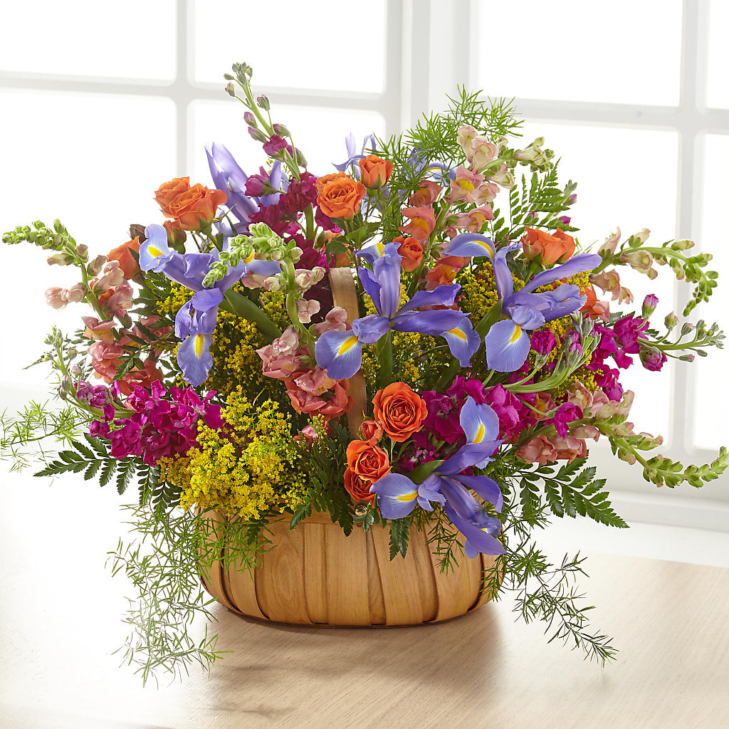 Garden of Life Basket – ROBIN'S CORNER FLOWER SHOP, Taunton MA