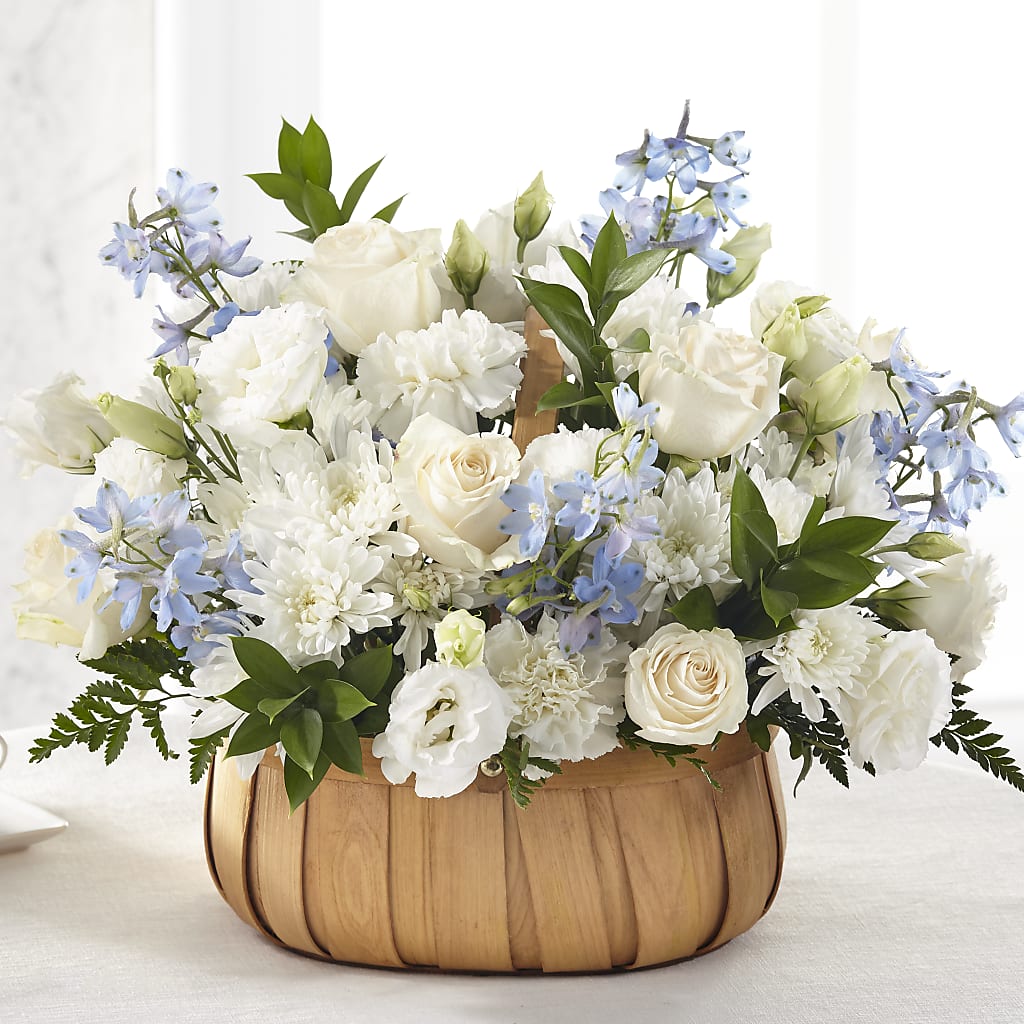 Sincerely Heartfelt Basket – ROBIN'S CORNER FLOWER SHOP, Taunton MA