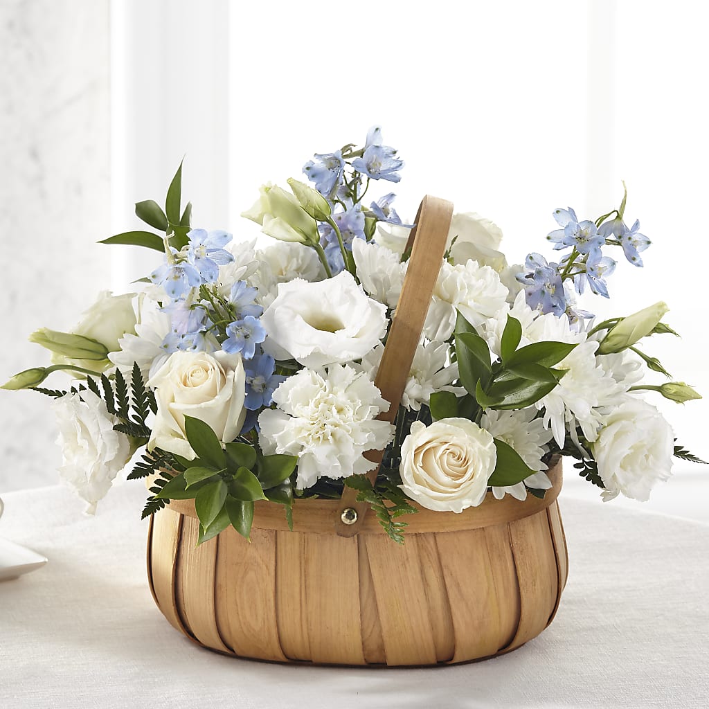Sincerely Heartfelt Basket – ROBIN'S CORNER FLOWER SHOP, Taunton MA