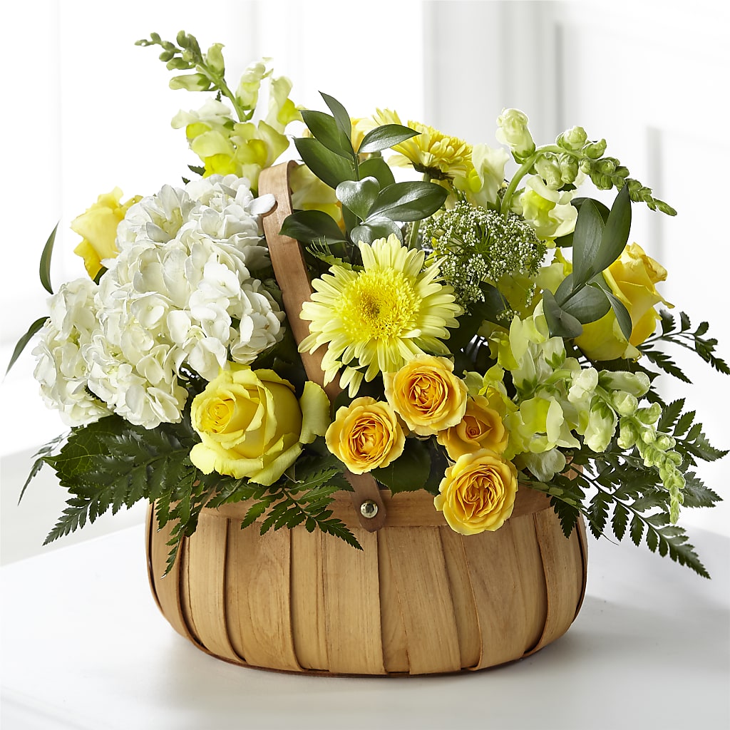 Rustic Remembrance Basket – ROBIN'S CORNER FLOWER SHOP, Taunton MA