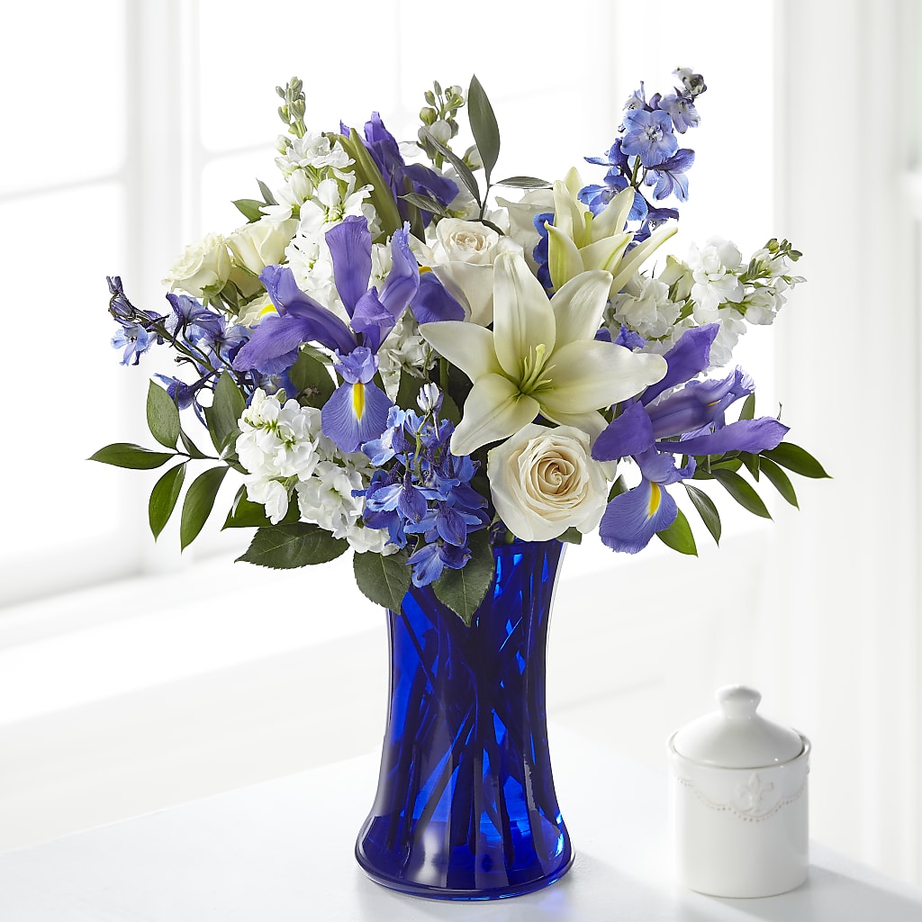 Calming Comfort Bouquet – ROBIN'S CORNER FLOWER SHOP, Taunton MA