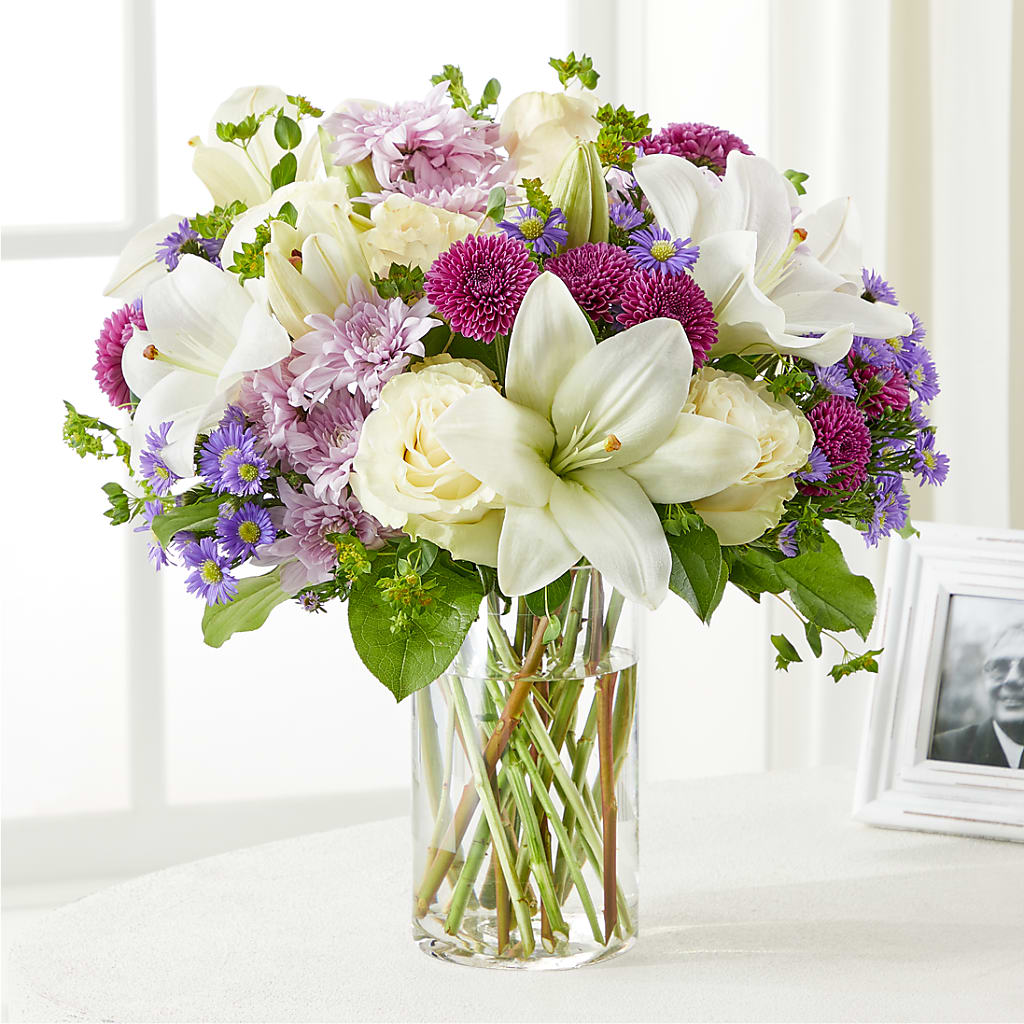Wishing Peace Bouquet – ROBIN'S CORNER FLOWER SHOP, Taunton MA