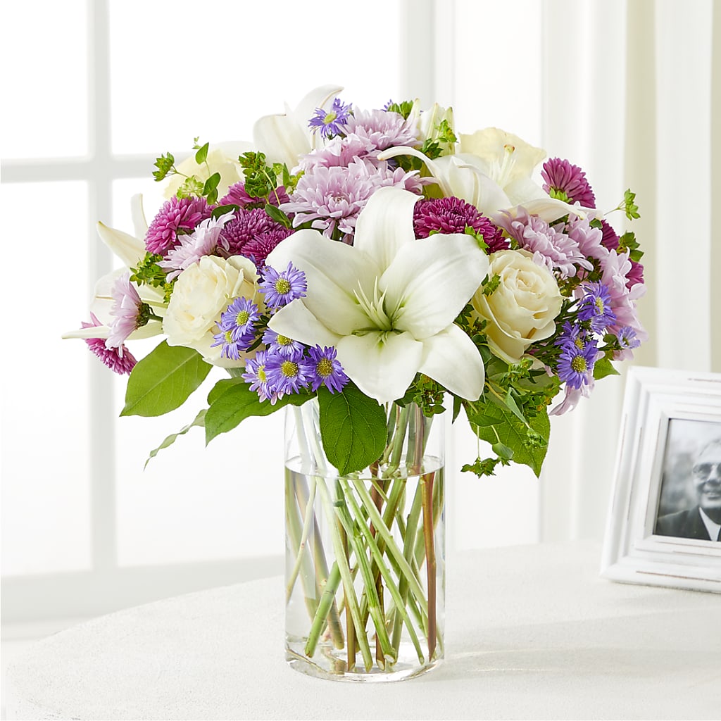 Wishing Peace Bouquet – ROBIN'S CORNER FLOWER SHOP, Taunton MA