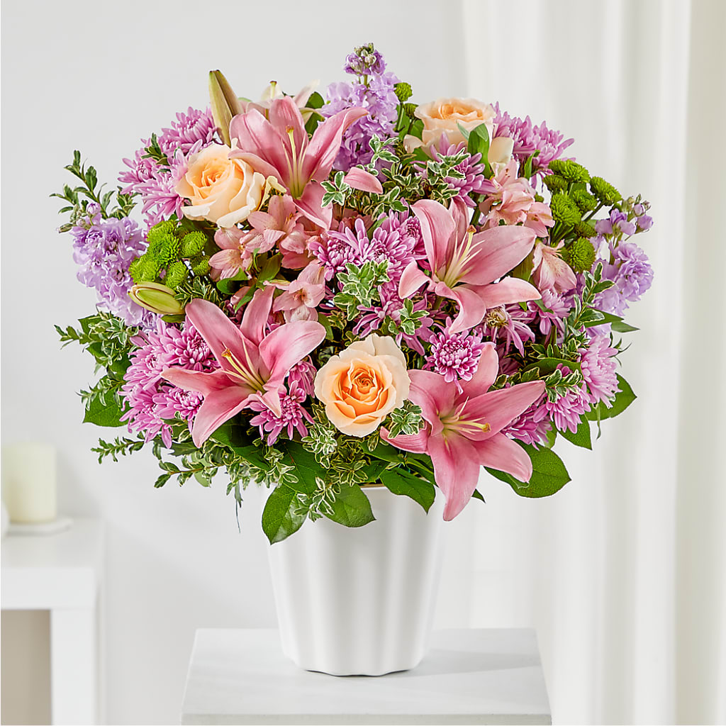 Supportive Embrace Tabletop Basket – ROBIN'S CORNER FLOWER SHOP, Taunton MA