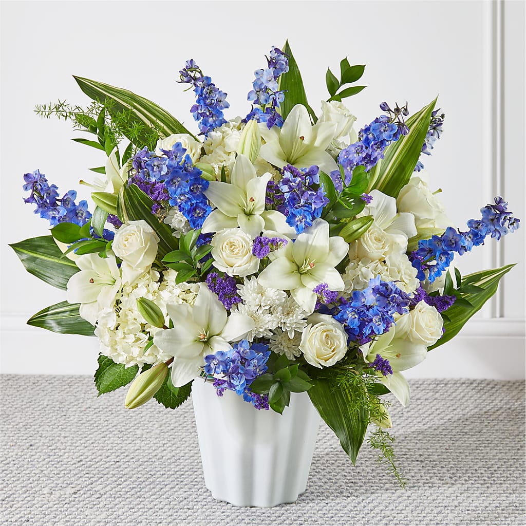 Take Comfort Floor Basket – ROBIN'S CORNER FLOWER SHOP, Taunton MA
