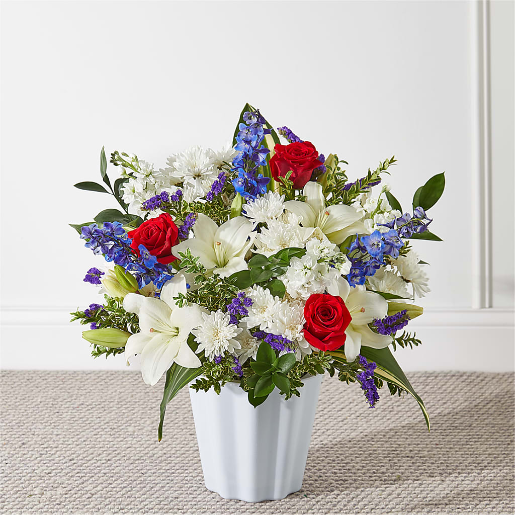 Consoled Floor Basket – ROBIN'S CORNER FLOWER SHOP, Taunton MA
