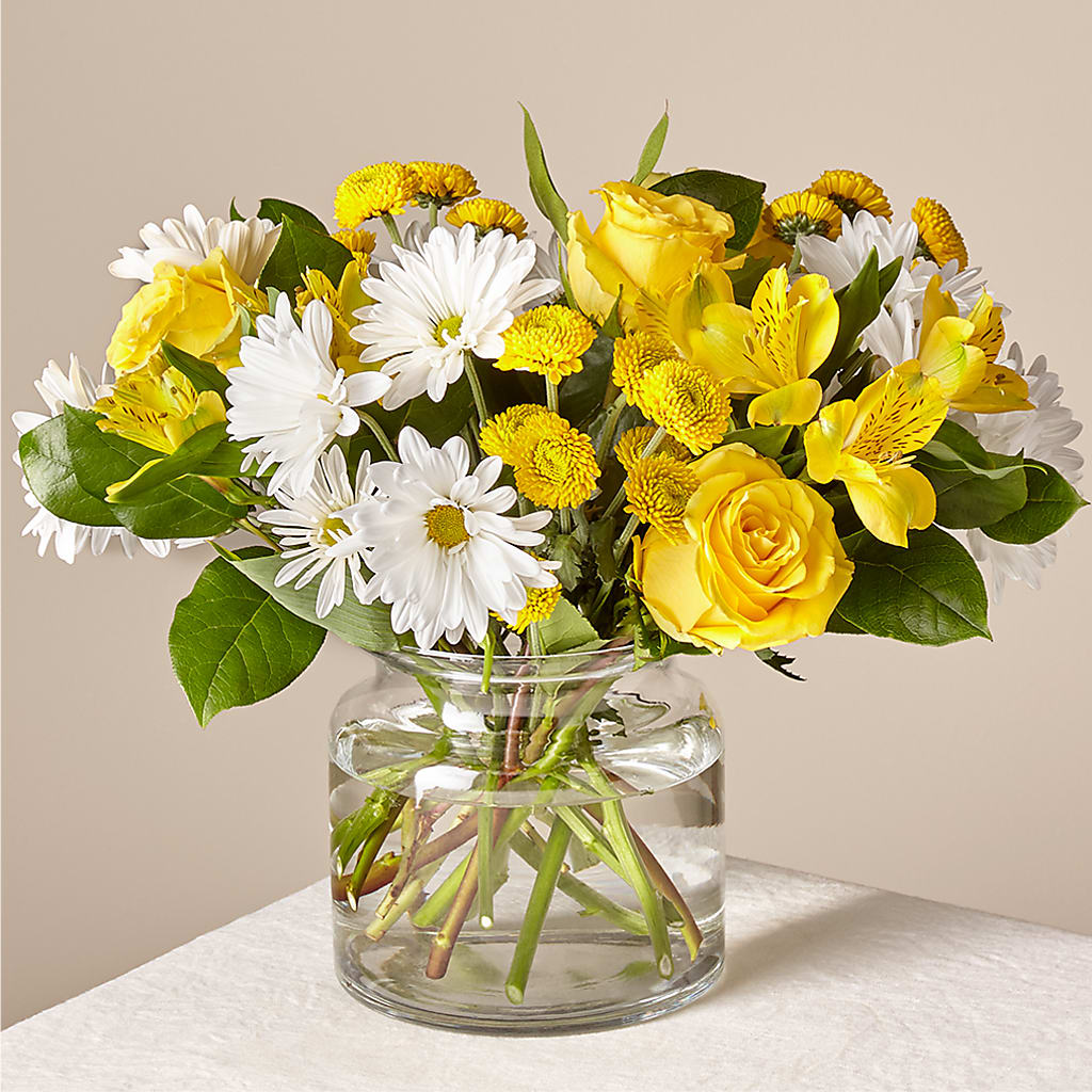 Sunny Sentiments Bouquet – ROBIN'S CORNER FLOWER SHOP, Taunton MA