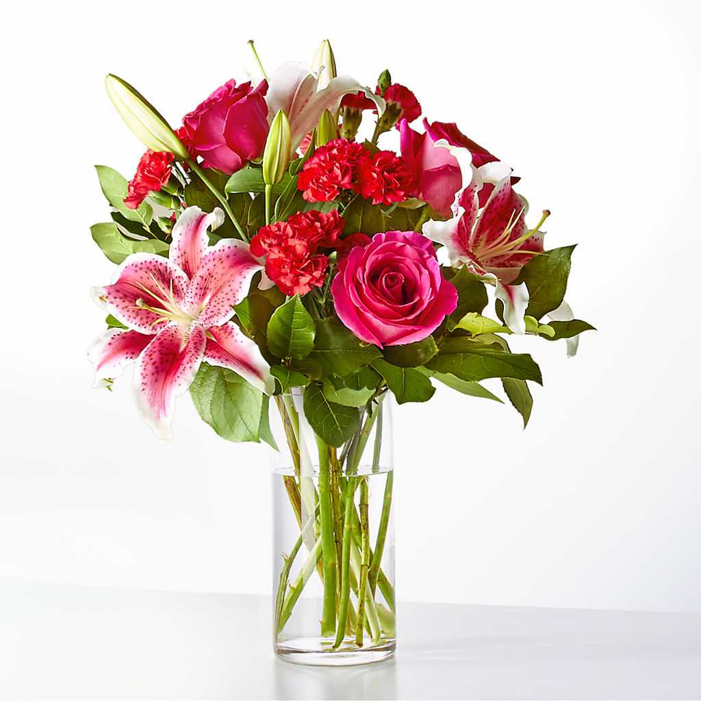 Love at First Sight Bouquet – ROBIN'S CORNER FLOWER SHOP, Taunton MA