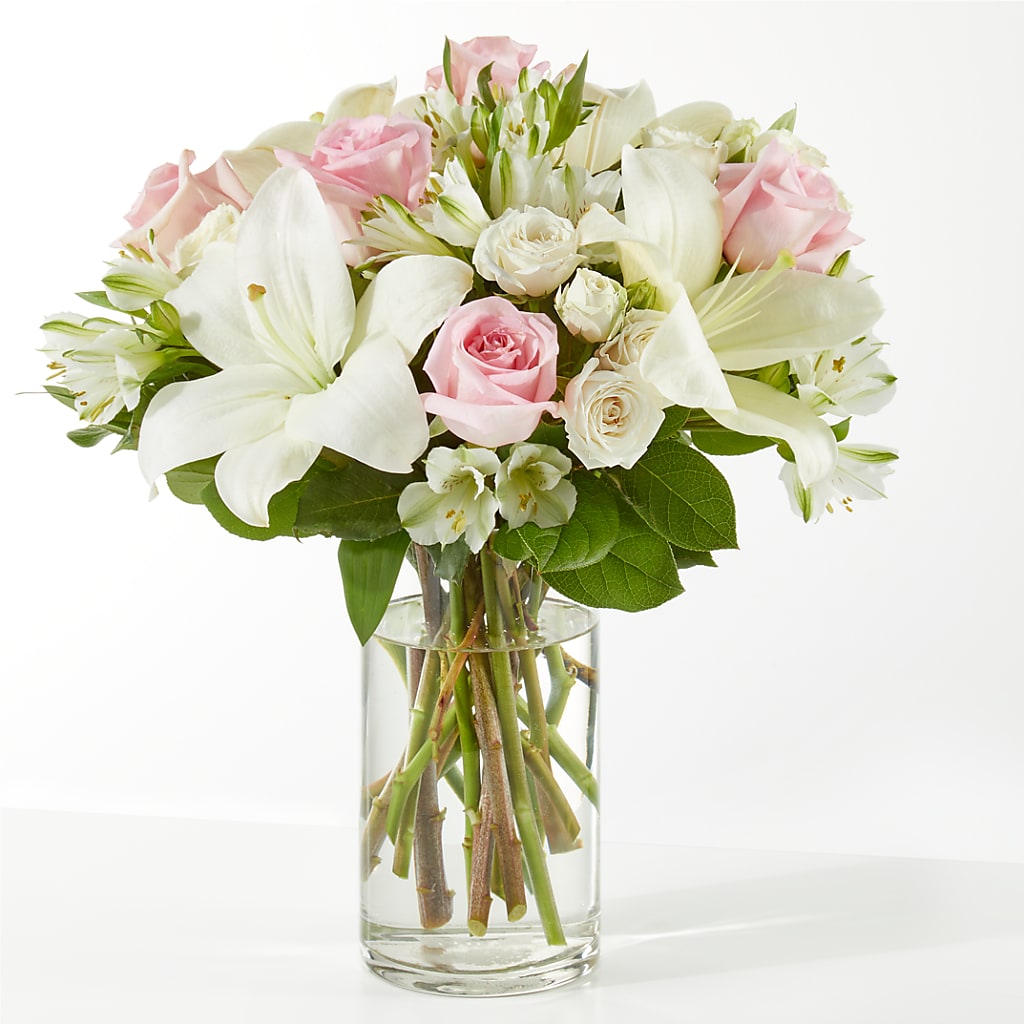 Kindhearted Bouquet – ROBIN'S CORNER FLOWER SHOP, Taunton MA