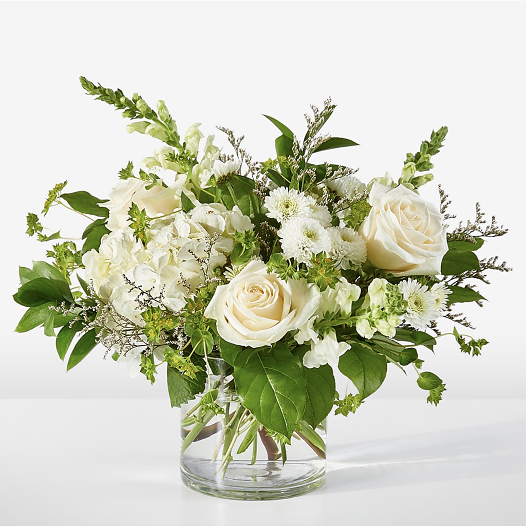 Hint of Vanilla Bouquet – ROBIN'S CORNER FLOWER SHOP, Taunton MA