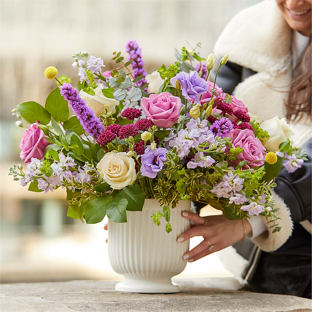 Work of Art Bouquet – ROBIN'S CORNER FLOWER SHOP, Taunton MA