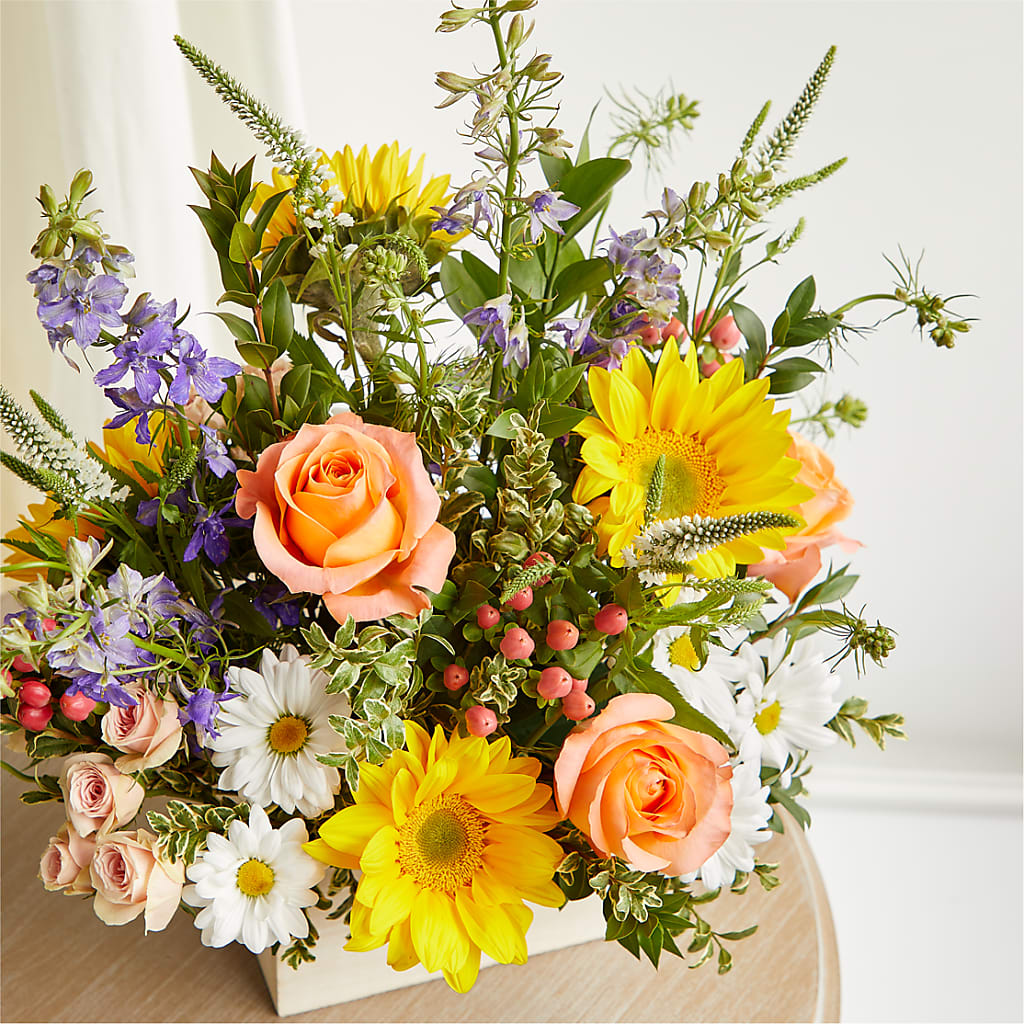 The Good Life Bouquet – ROBIN'S CORNER FLOWER SHOP, Taunton MA
