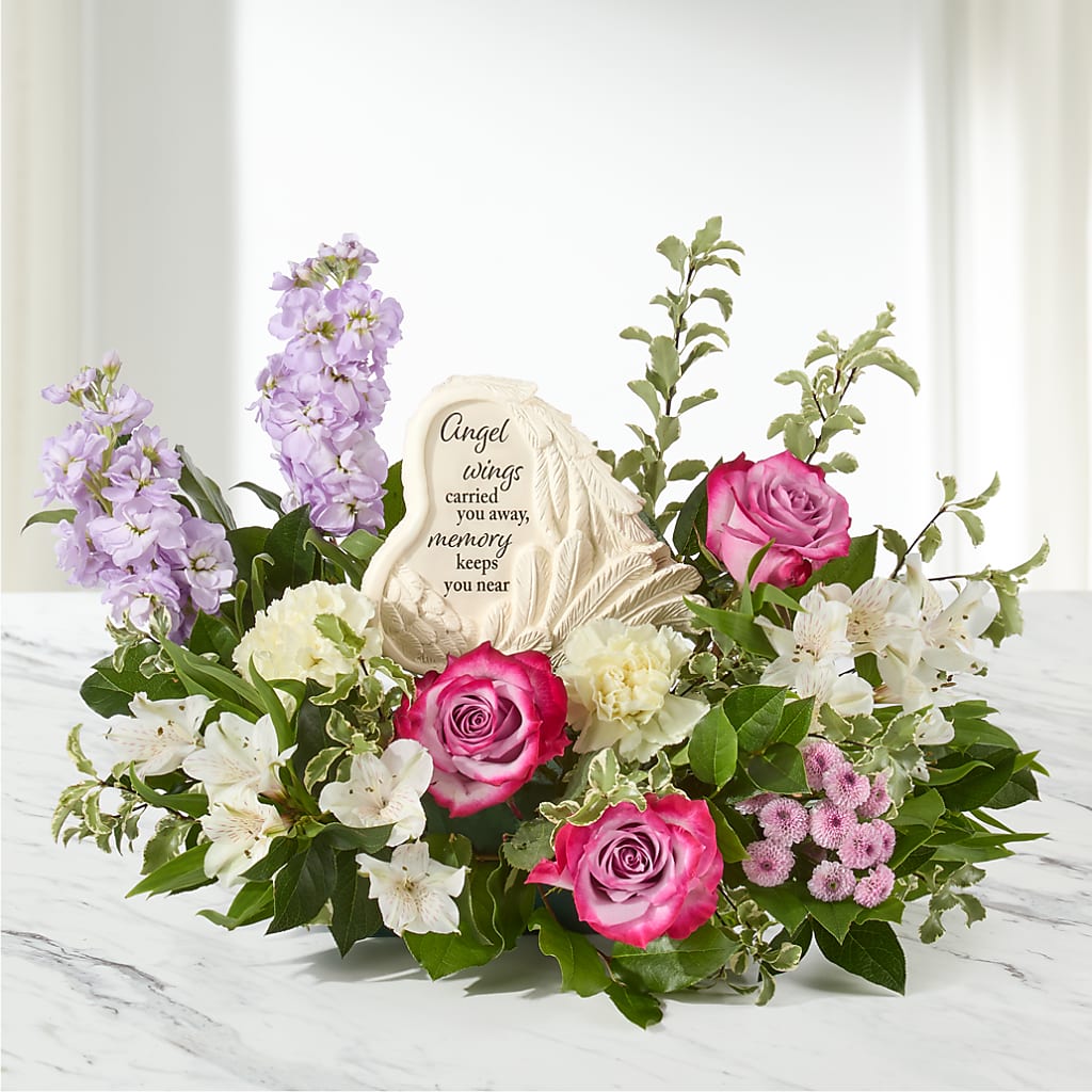In My Heart Arrangement – ROBIN'S CORNER FLOWER SHOP, Taunton MA