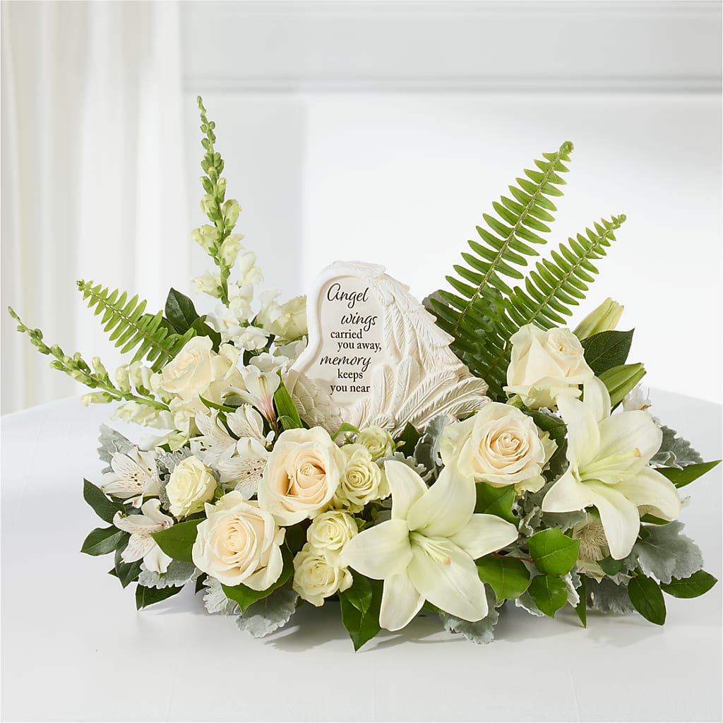Holding You Close Arrangement – ROBIN'S CORNER FLOWER SHOP, Taunton MA