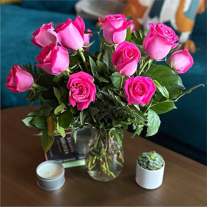 Long Stem Pink Rose Bouquet – ROBIN'S CORNER FLOWER SHOP, Taunton MA