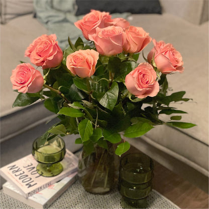 Long Stem Pink Rose Bouquet – ROBIN'S CORNER FLOWER SHOP, Taunton MA