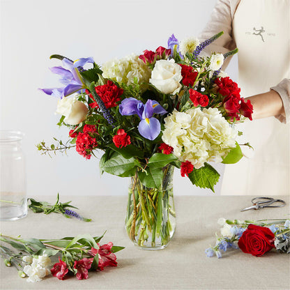 Star Spangled - A Florist Original – ROBIN'S CORNER FLOWER SHOP, Taunton MA