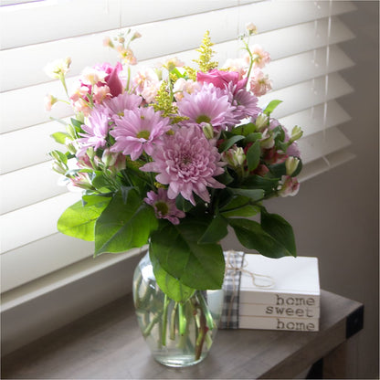 Pastel Tradition - A Florist Original – ROBIN'S CORNER FLOWER SHOP, Taunton MA