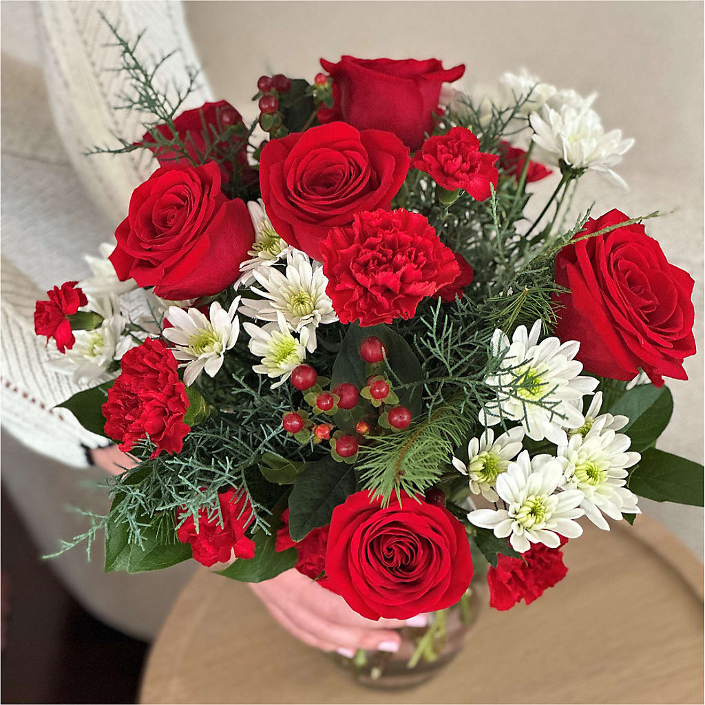 Seasonal Magic Bouquet – ROBIN'S CORNER FLOWER SHOP, Taunton MA