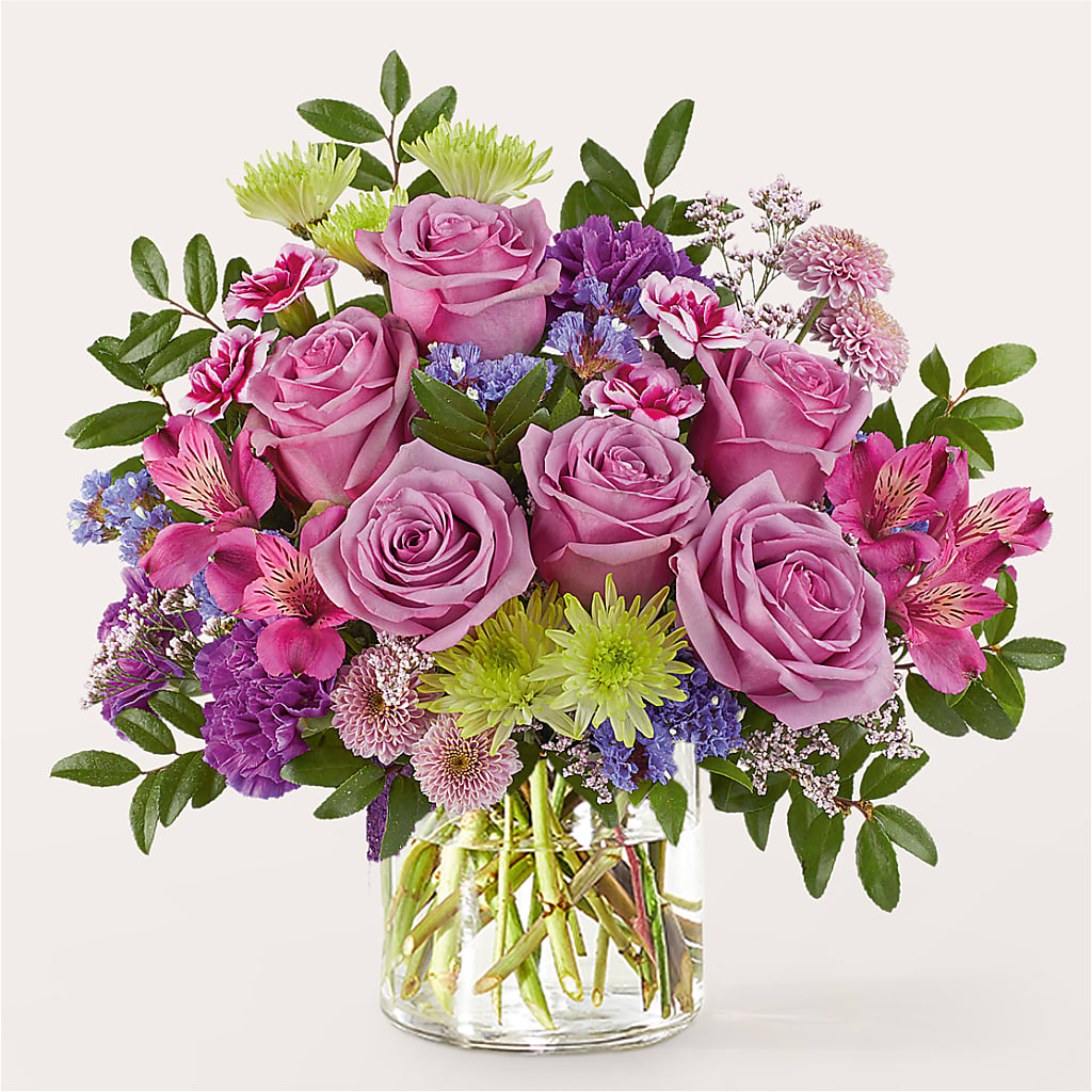 Glass Half Full Bouquet – ROBIN'S CORNER FLOWER SHOP, Taunton MA
