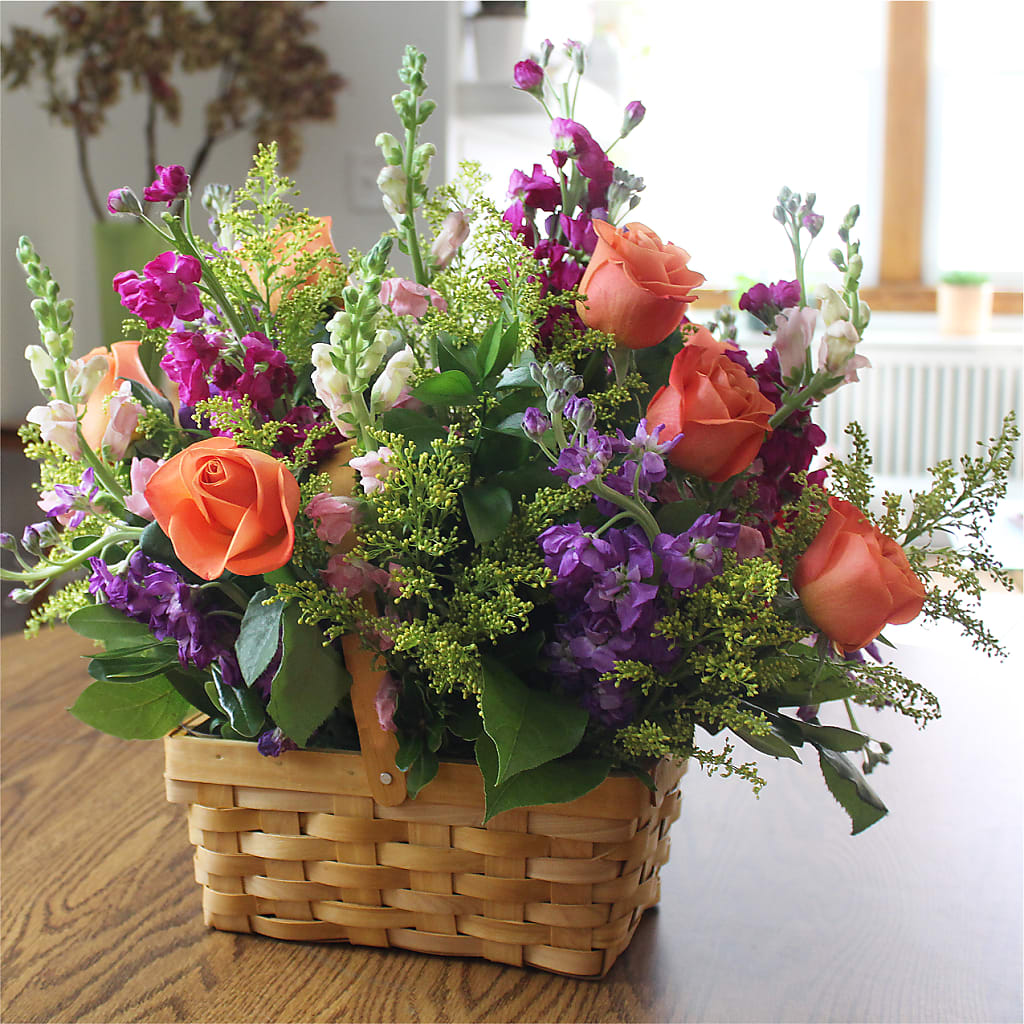 Garden of Life Basket – ROBIN'S CORNER FLOWER SHOP, Taunton MA