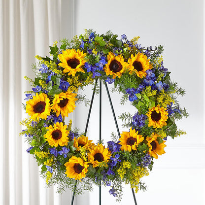 Bright Rays Wreath – ROBIN'S CORNER FLOWER SHOP, Taunton MA