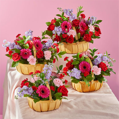 Pink Picnic Basket – ROBIN'S CORNER FLOWER SHOP, Taunton MA