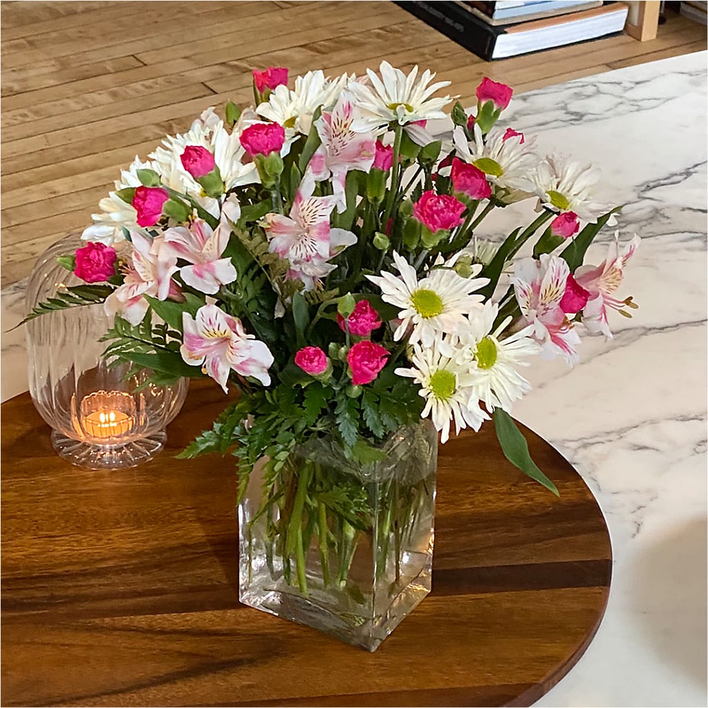 Sweet Surprises® Bouquet – ROBIN'S CORNER FLOWER SHOP, Taunton MA