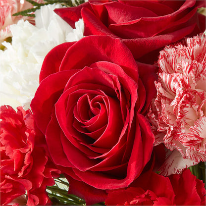 Candy Cane Lane Bouquet – ROBIN'S CORNER FLOWER SHOP, Taunton MA