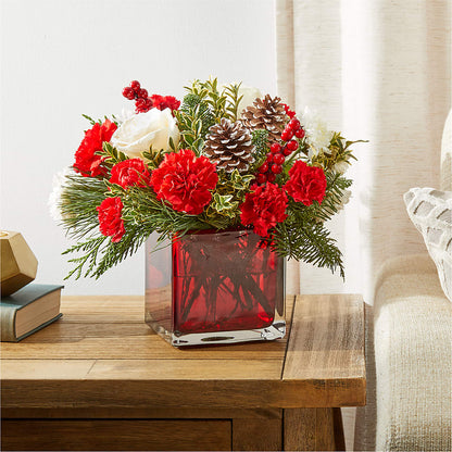 Christmas Market Bouquet – ROBIN'S CORNER FLOWER SHOP, Taunton MA