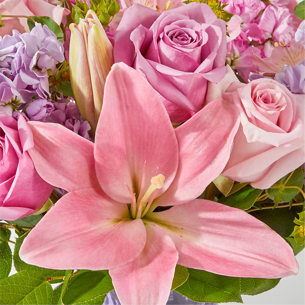 The Crown Jewel Bouquet – ROBIN'S CORNER FLOWER SHOP, Taunton MA