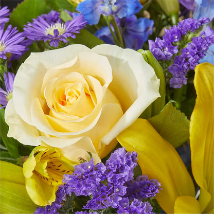 Limoncello Bouquet – ROBIN'S CORNER FLOWER SHOP, Taunton MA