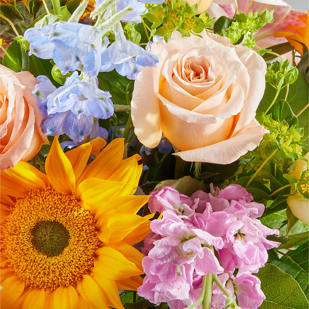 Dreamy Meadows Bouquet – ROBIN'S CORNER FLOWER SHOP, Taunton MA