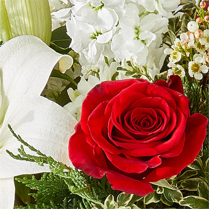 Twinkle Lights Bouquet – ROBIN'S CORNER FLOWER SHOP, Taunton MA